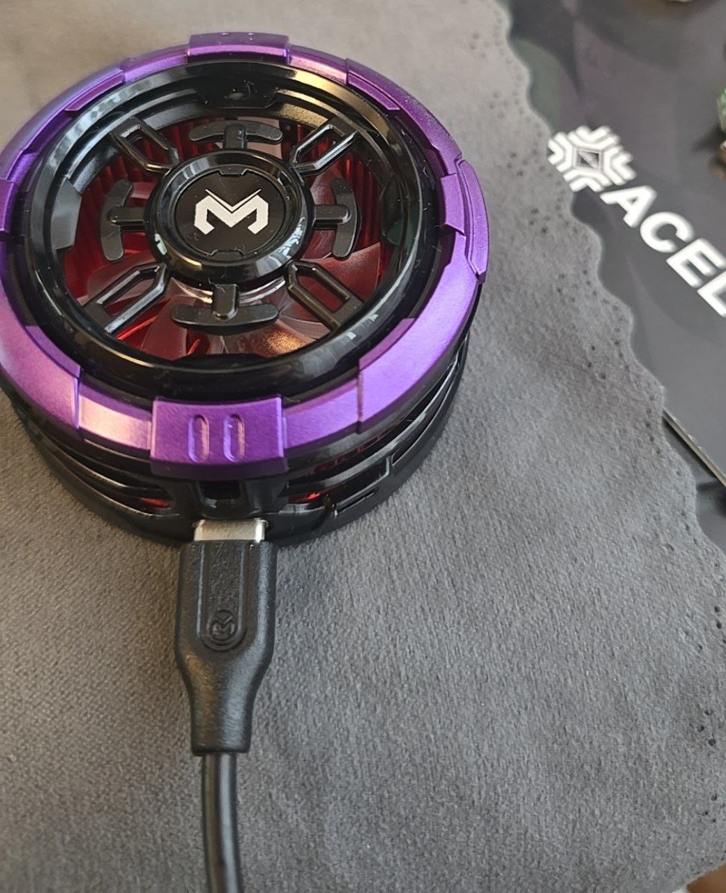 В таком исполнении, на подоконнике (когда было -3 за окном)